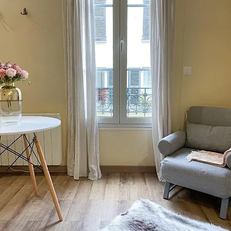 Parisien, Le Louis Blanc Parigi